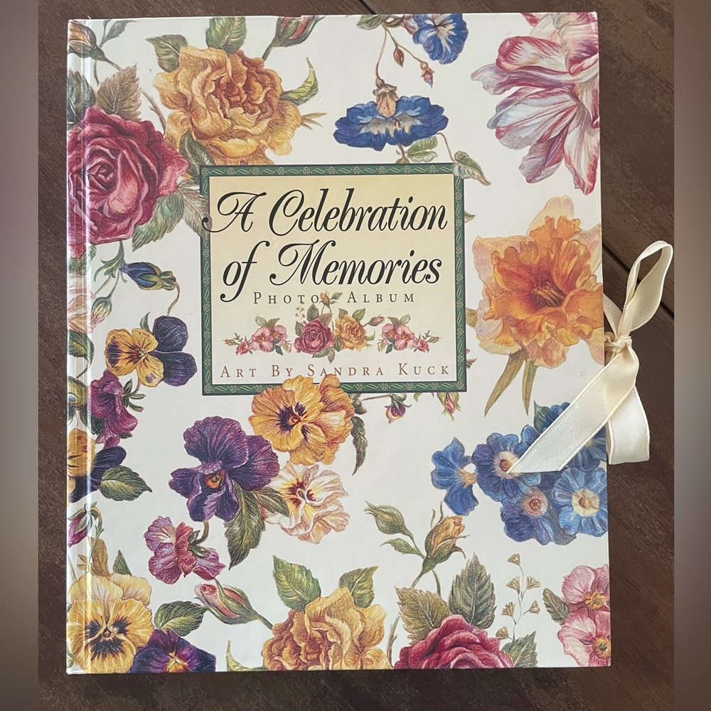 Vintage Sandra Kuck Art Photo Album